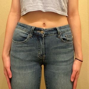 Lightwash Skinny Jeans